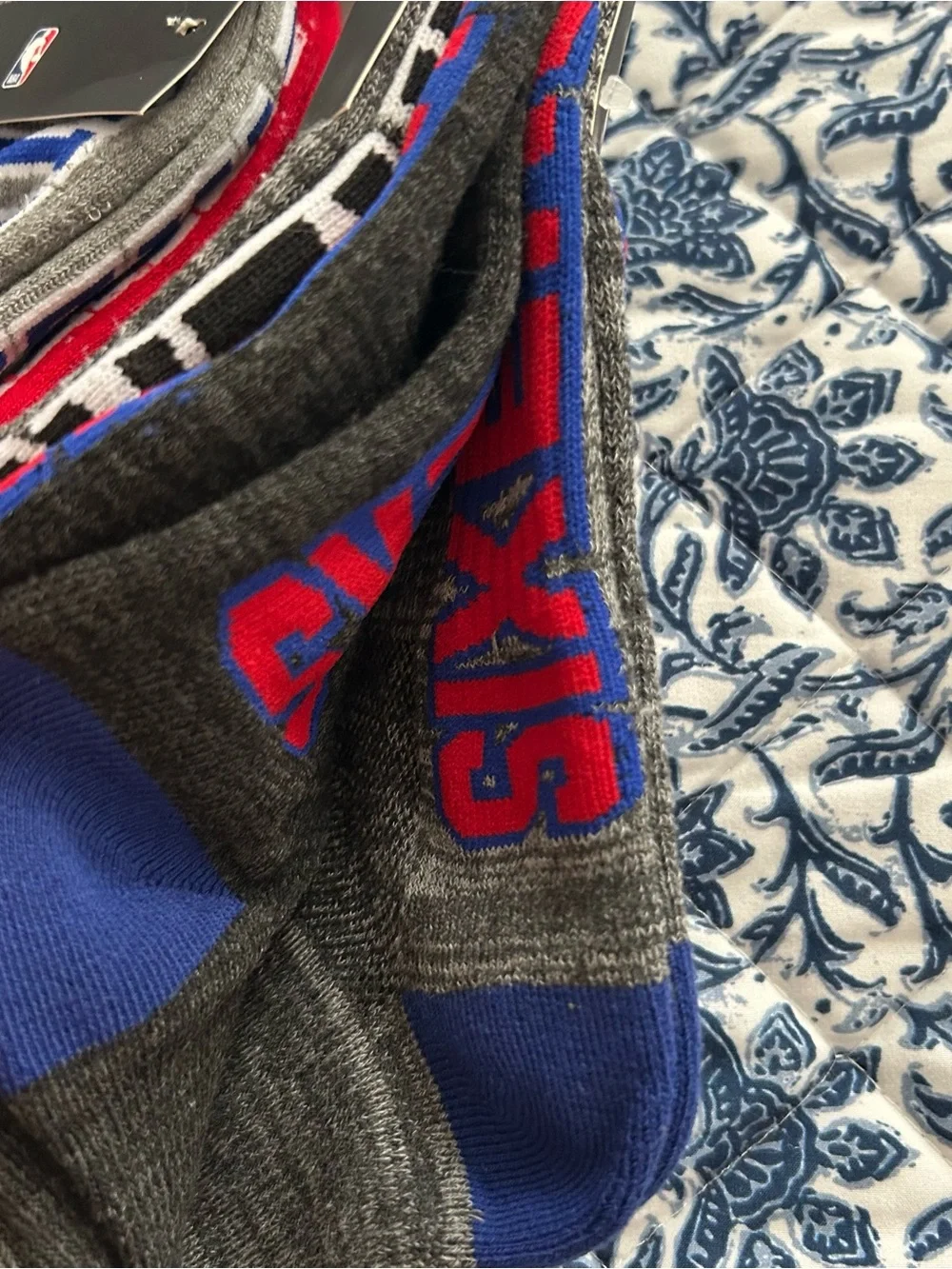 2 3 Packs Philadelphia Sixers 76ers Kids Quarter Cut Socks Shoe Size 4-9.5 New